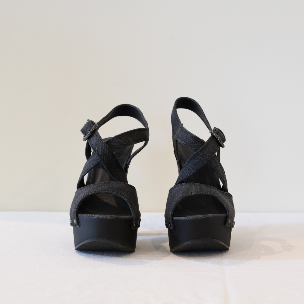Gomax Chunky Grey Heels - Picture 2 of 3